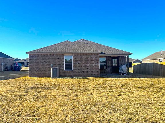 3rd image of 4308 Driftwood Dr