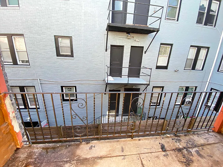 1426 W Rockland St #2 — Photo 14