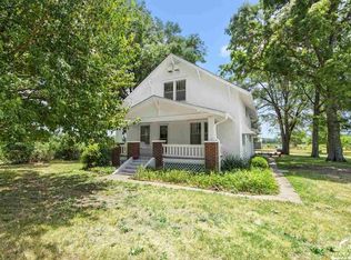 15401 5th St, Perry, KS 66073