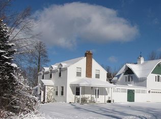 5632 Okemos Rd, East Lansing, MI 48823