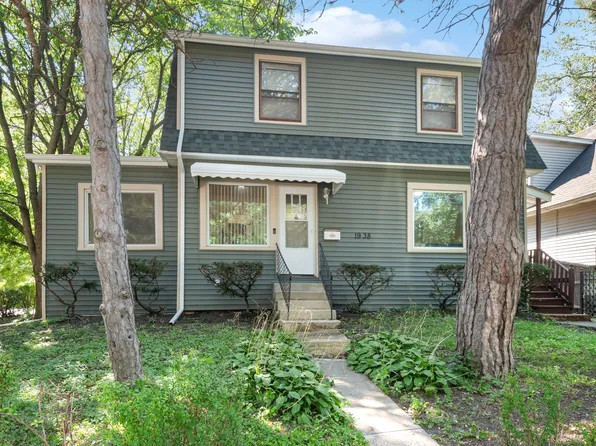1938 Dodge Ave, Evanston, IL 60201