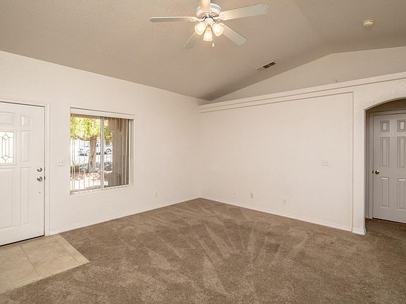 3rd image of 3400 Yavapai Dr