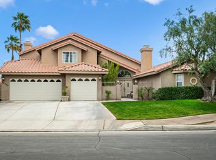 39084 Palace Dr, Palm Desert, CA 92211