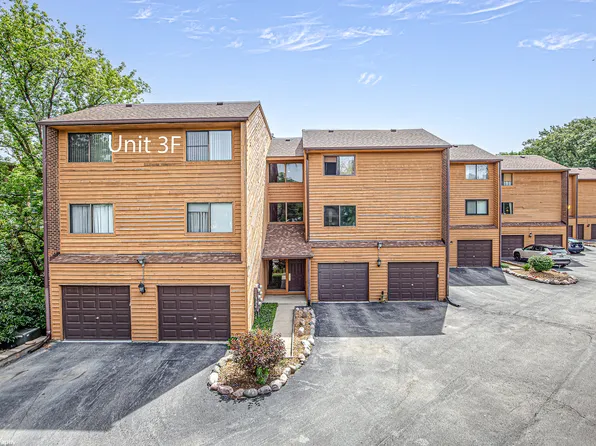 9551 Arrowhead Dr Unit 3F, Hickory Hills, IL 60457