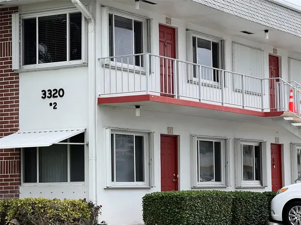 3320 Lake Osborne Drive #105, Lake Worth Beach, FL 33461