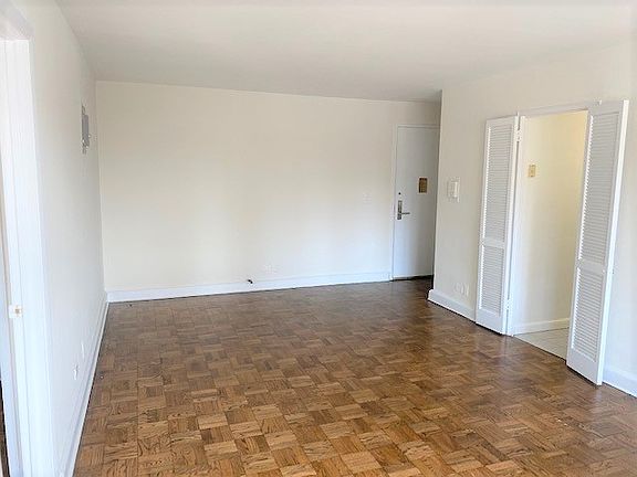 4th image of 353 E 83rd St APT 2f