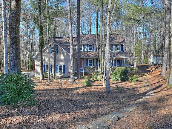 3rd image of 2092 S Evergreen Dr