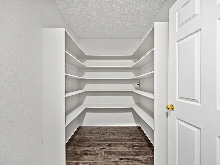 3357 Galaway Bay Dr — Photo 10