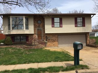 3117 Lupine Dr, Arnold, MO 63010