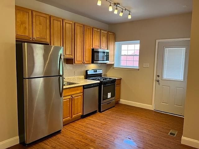 1st image of 1204 S 46th St #1R
