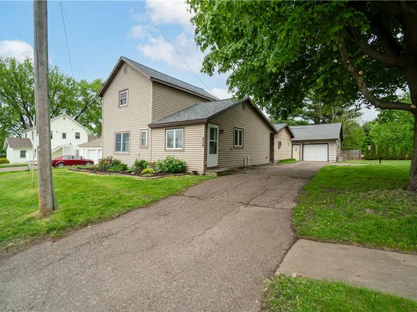 230 N Oshkosh Street, Boyd, WI 54726