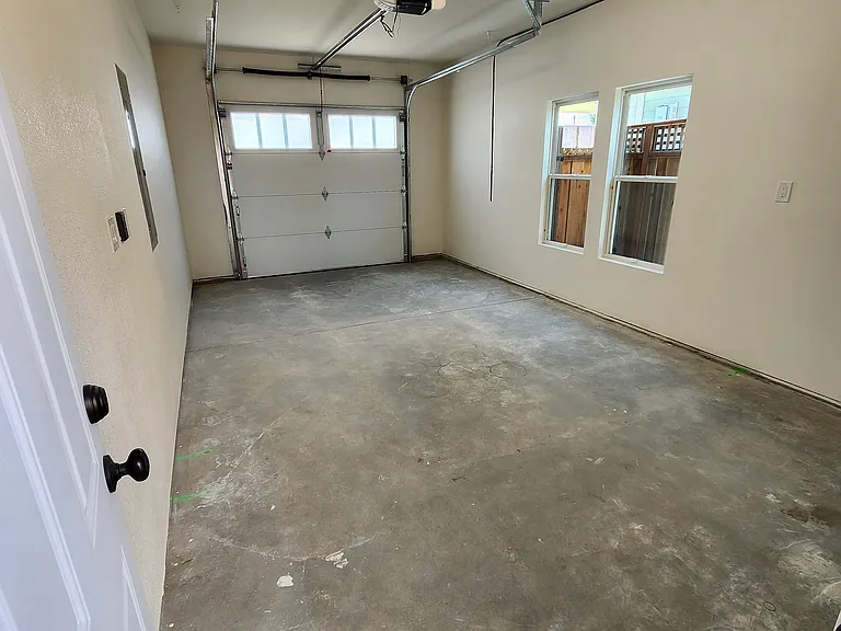 3422 Santiago Dr — Photo 4
