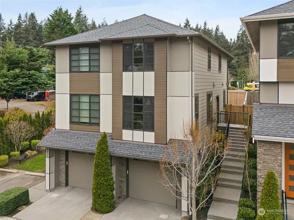14113 74th Court NE #2, Kirkland, WA 98034