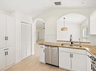 6213 Lauderdale St, Jupiter, FL 33458