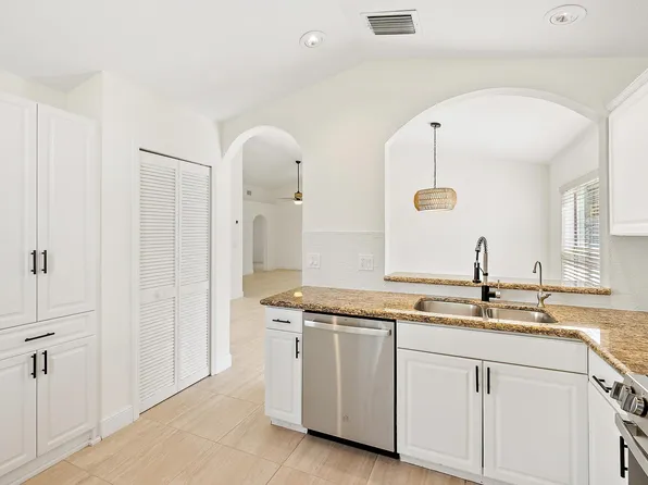 6213 Lauderdale Street, Jupiter, FL 33458