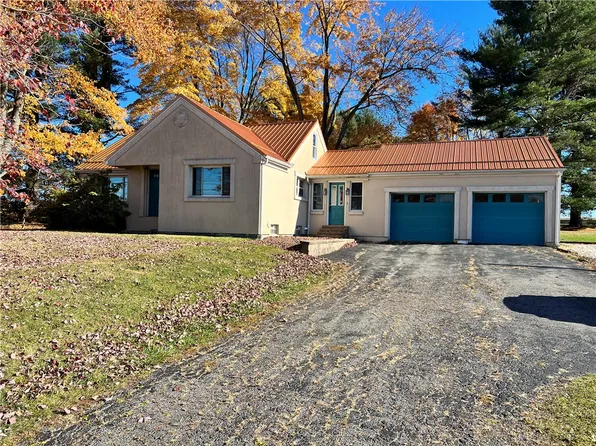 994 E Jamestown Rd, Jamestown, PA 16134
