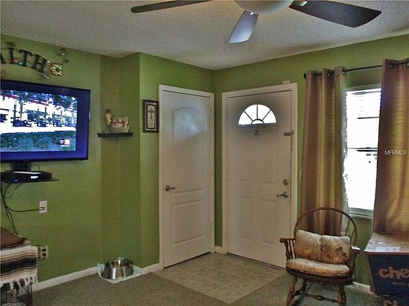 4th image of 2203 Colonial Ave