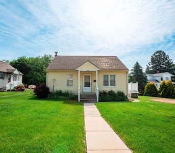 105 North Douglas Street, Dodgeville, WI, 53533