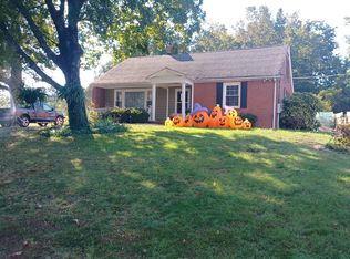 729 Germantown Cir, Chattanooga, TN 37412