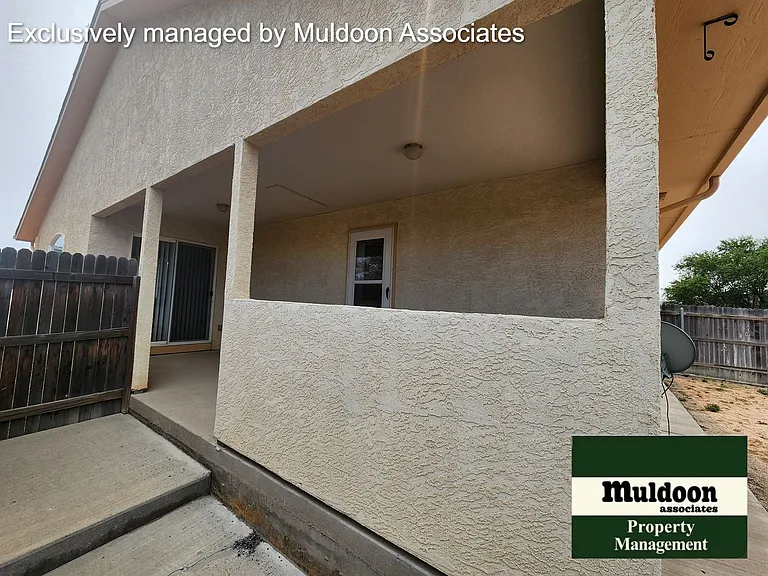 955 S Kyle Ln — Photo 14
