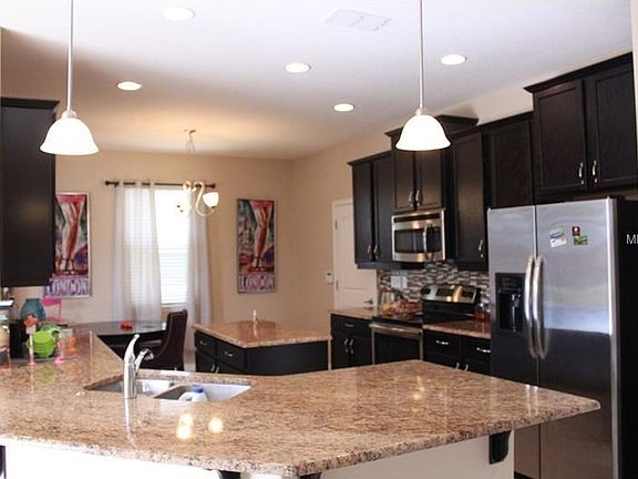 3rd image of 14926 Del Morrow Way