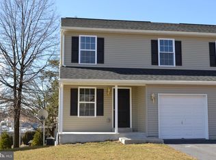 1026 Alexander Dr, Temple, PA