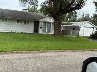 302 Dawn Ave, Danville, IL 61832