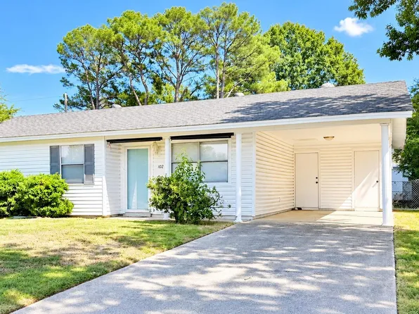 102 Fairway Dr, Conway, AR 72034
