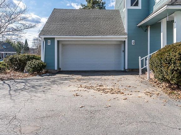 2nd image of 14 Wildwood Dr