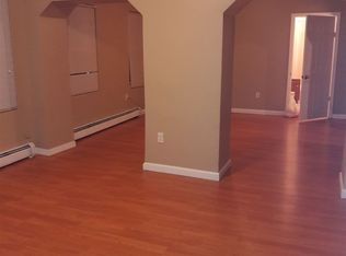 17 Steuben St, Providence, RI 02909