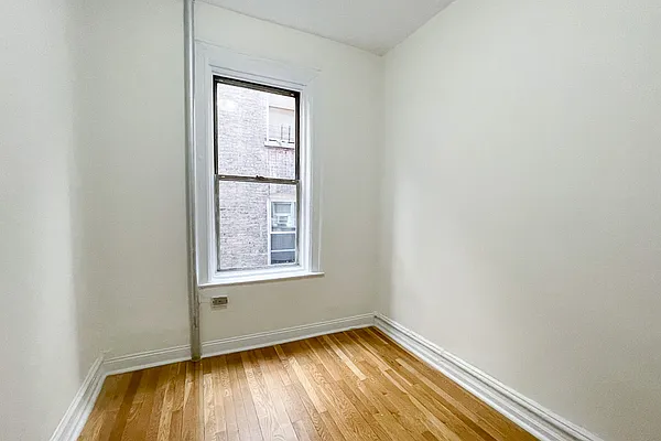 Rented by Corcoran | media 7