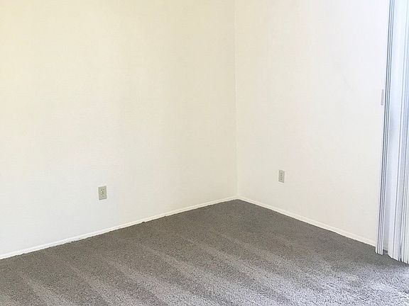 4th image of 3711 Grim Ave APT 4