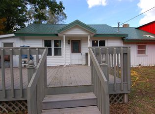 3888 S 5 1/2 Rd, Harrietta, MI 49638