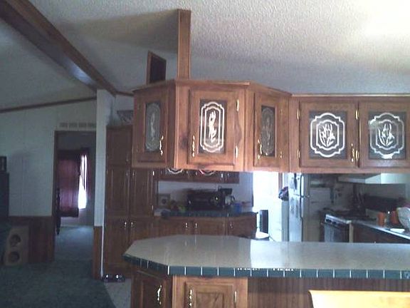 2nd image of 132 Kateland Ln