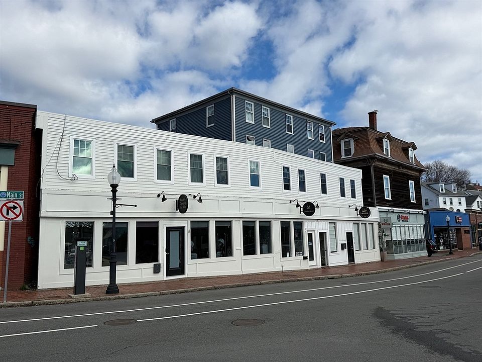 1st image of 222 Main St