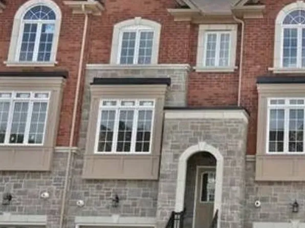 211 Appleton Ct, Newmarket, ON L3Y 0B8