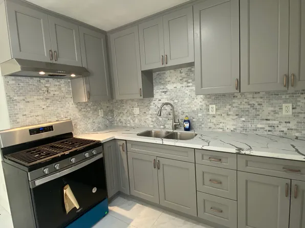1580 W 29th St, Los Angeles, CA 90007