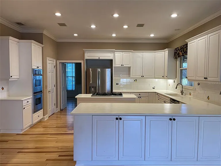 6604 Crescent Lake Dr — Photo 21
