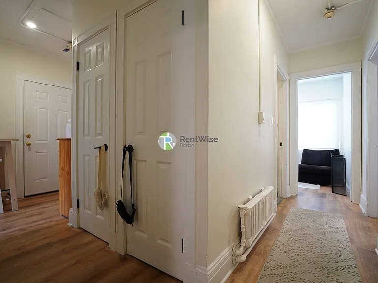230 Walnut St #24 — Photo 29