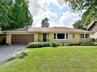 536 S Saylor Ave, Elmhurst, IL