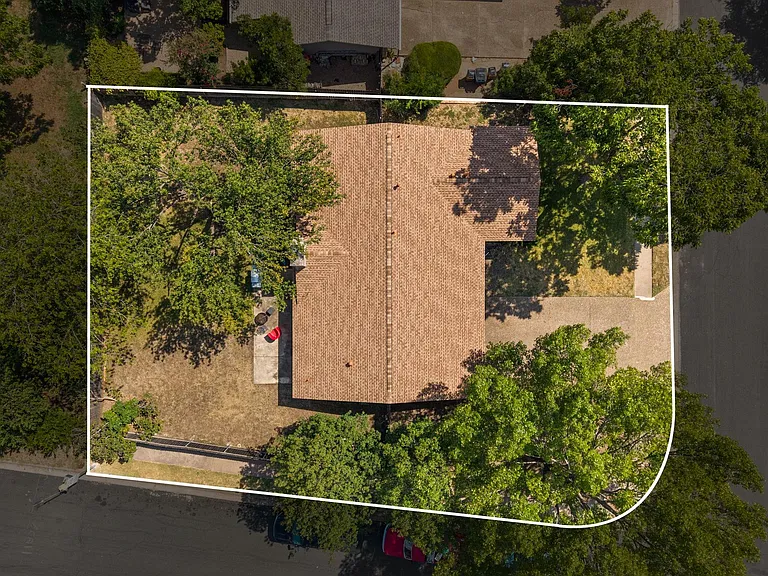8511 Daleview Dr — Photo 38