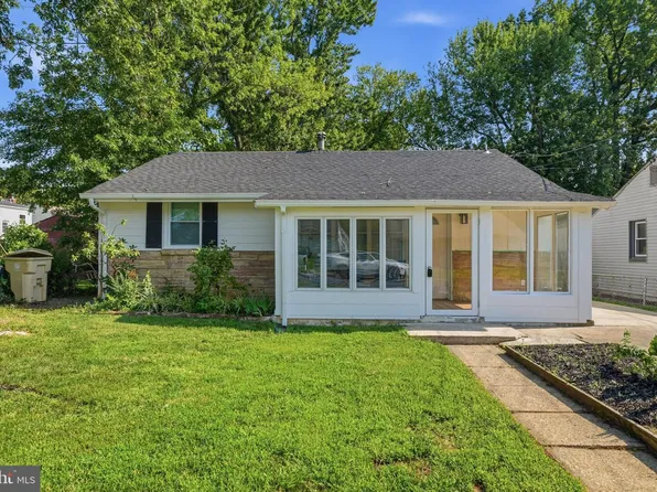 5202 Kenesaw St, College Park, MD 20740