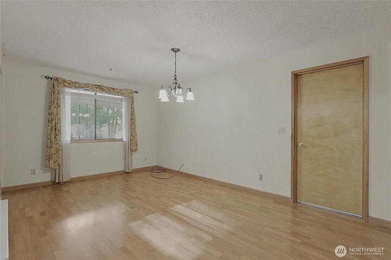 5th image of 8411 SW 173rd Avenue