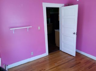 28 W L St #2, Lowell, MA 01850