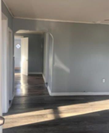 3rd image of 2021 W 1st St