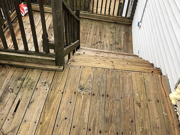 3rd image of 9206 Prince Ave #2
