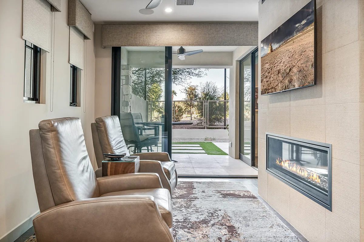 Building Photo - 6500 E Camelback Rd #1007