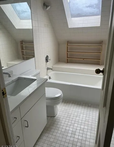 39 Wetmore Ave #B — Photo 16