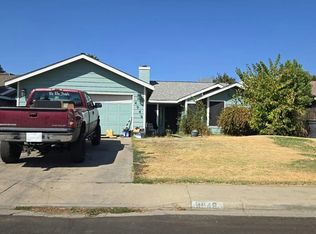 4948 W Chestnut Ave, Visalia, CA 93277