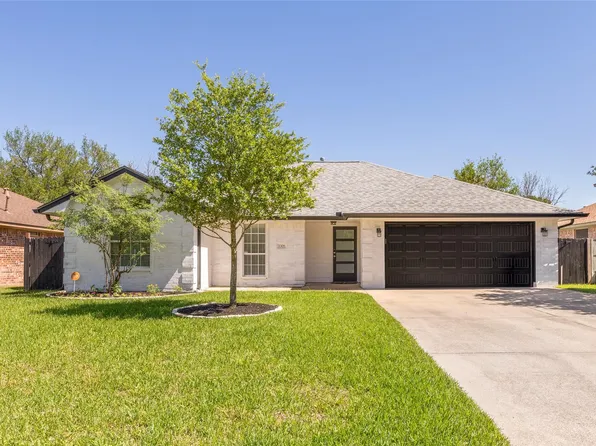 1306 Chesapeake Ct, College Station, TX 77845